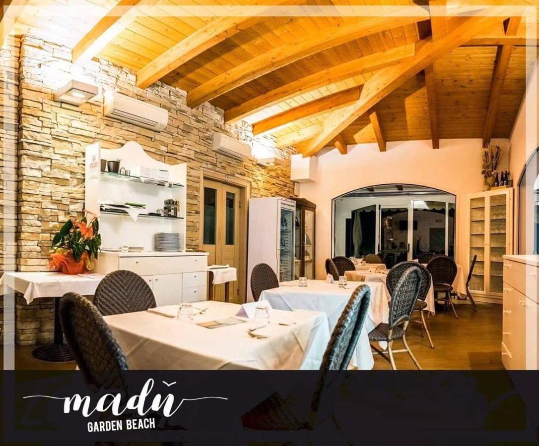 Hotel La Perla Cupra Marittima Bagian luar foto