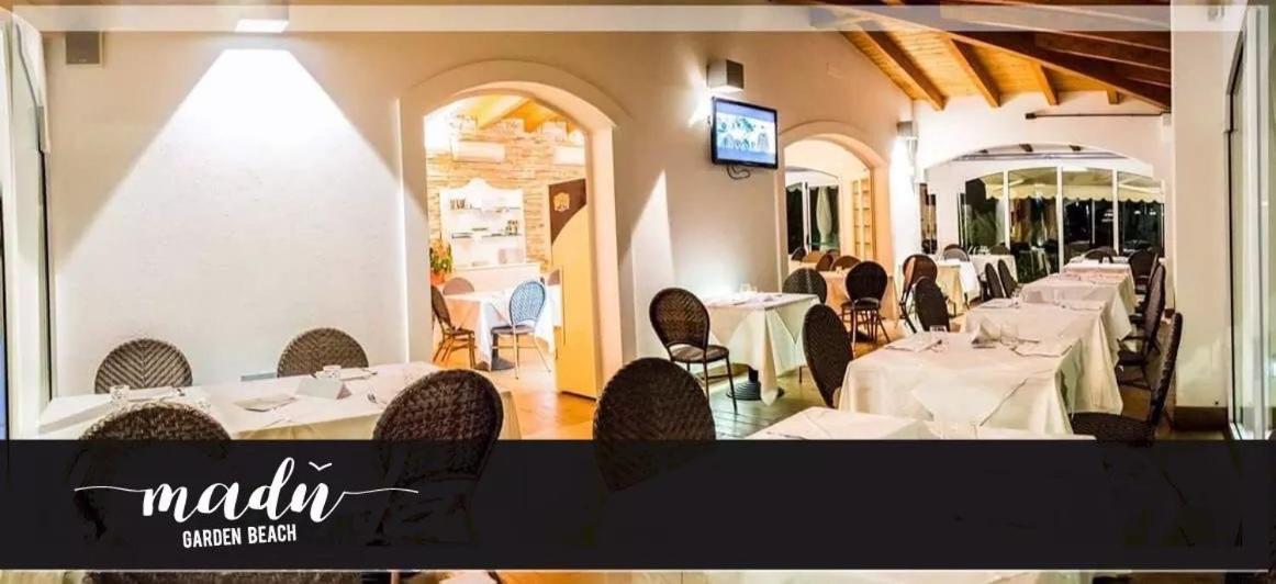 Hotel La Perla Cupra Marittima Bagian luar foto